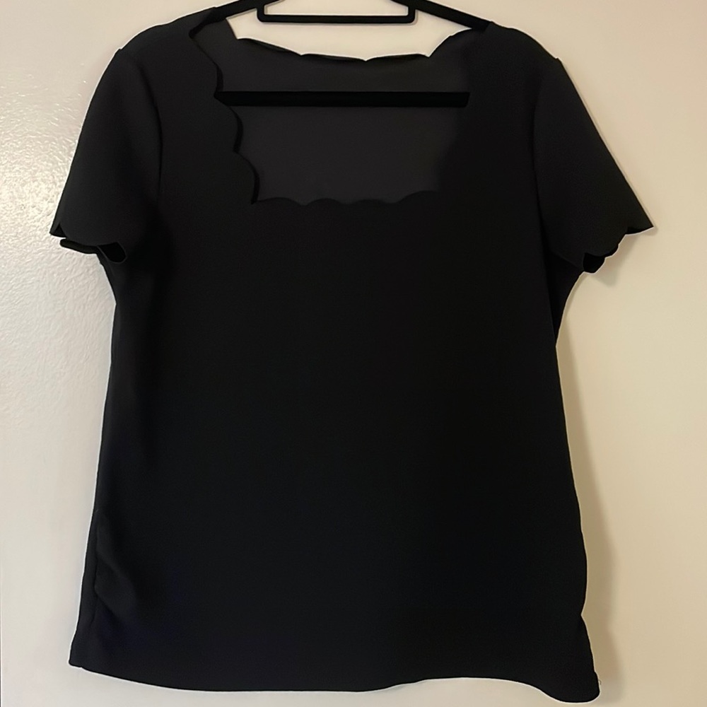 Shein Scallop Trim Black Top